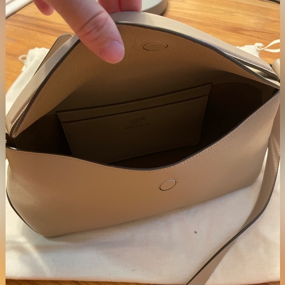 Stow London East/West Curve Bag - Camel - Picture 4 of 6